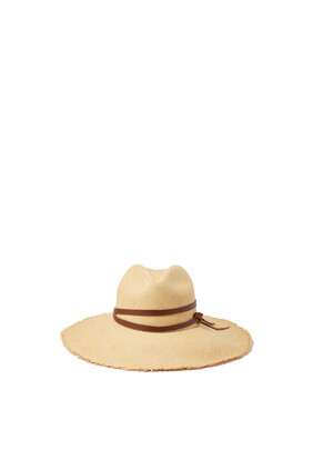 قبعة بنما بحافة كبيرة